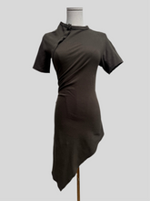 Load image into Gallery viewer, Comme des Garcons Fall 2005 Asymmetrical Top